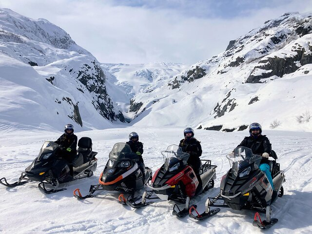 Snowmobile Classic Tour in Kenai Fjords National Park - Photo 1 of 24
